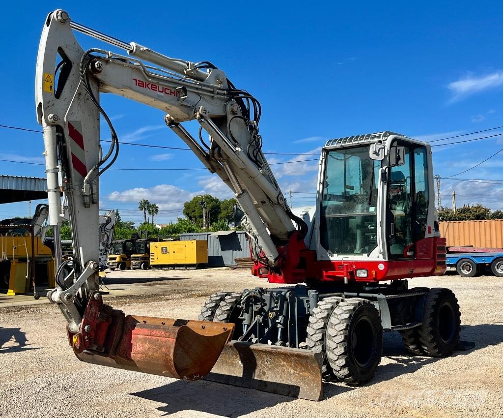 Takeuchi TB 295 W Kolesové rýpadlá