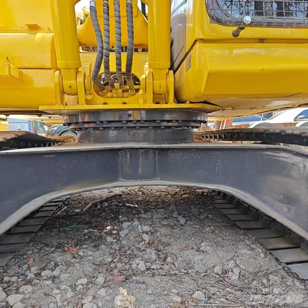 Komatsu PC 130 Pásové rýpadlá