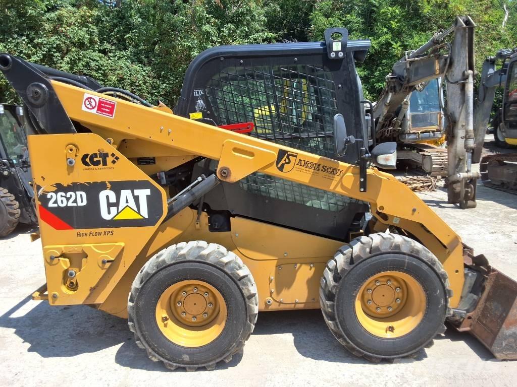 CAT 262 D Šmykom riadené nakladače
