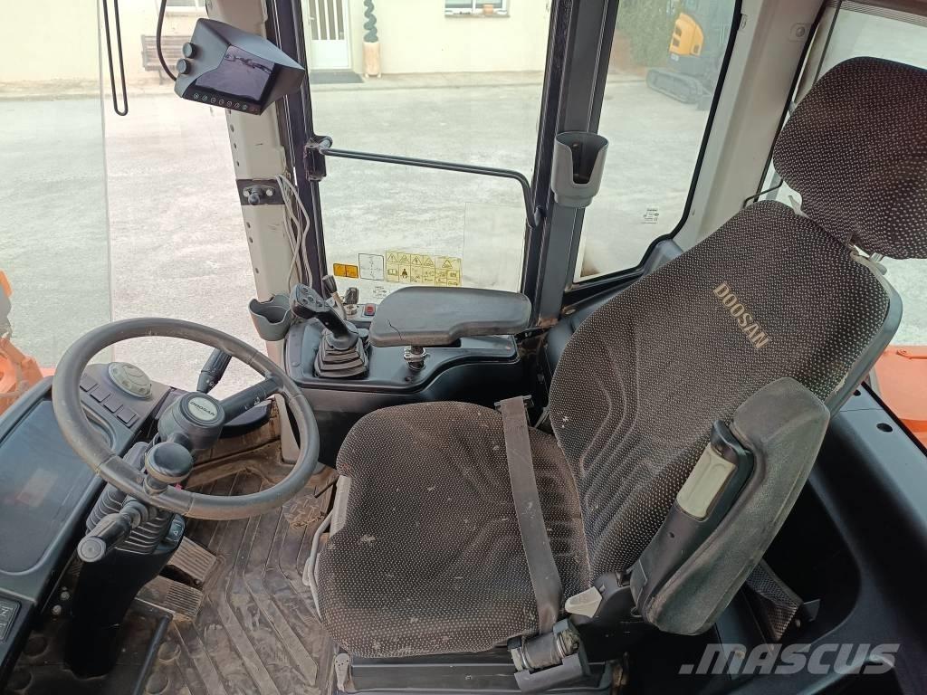Doosan DL200-5 Mininakladače