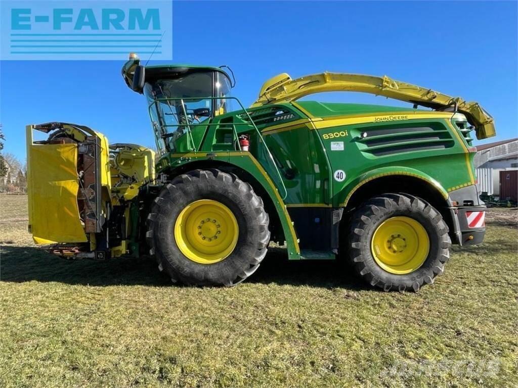 John Deere 8300 Samochodné kosačky