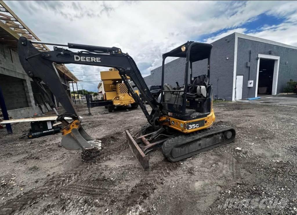 John Deere 35 G Pásové rýpadlá