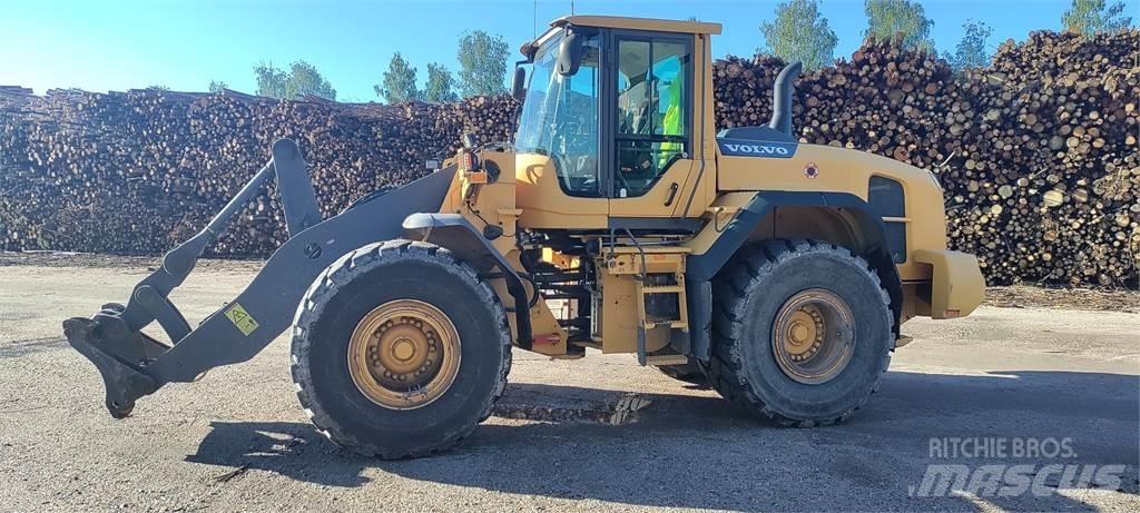 Volvo L110G Kolesové nakladače