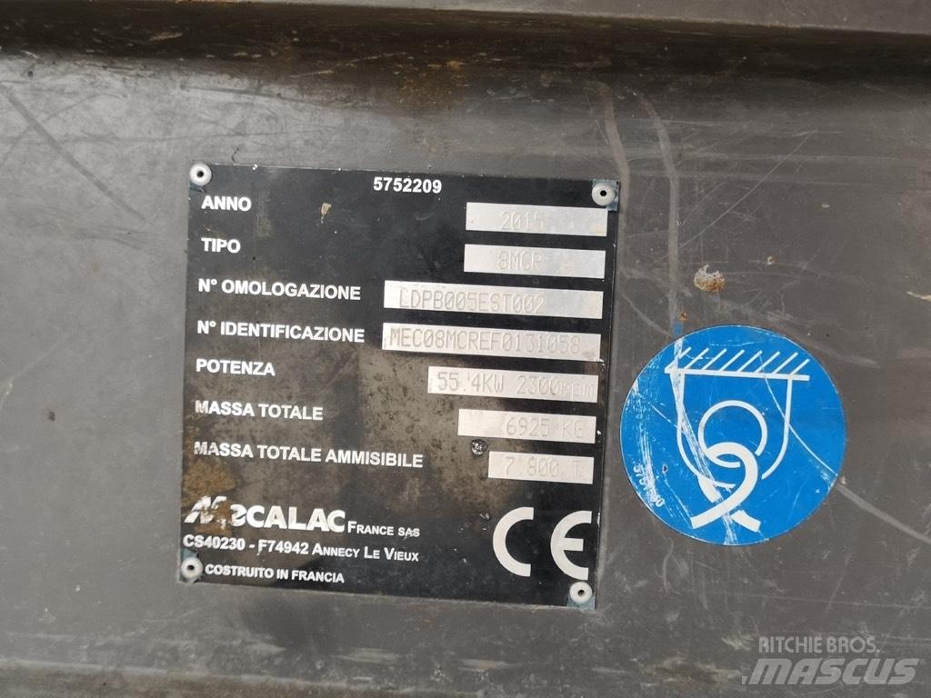 Mecalac 8 M CR Pásové rýpadlá