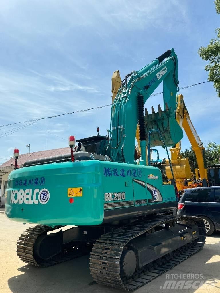 Kobelco SK 200 Pásové rýpadlá