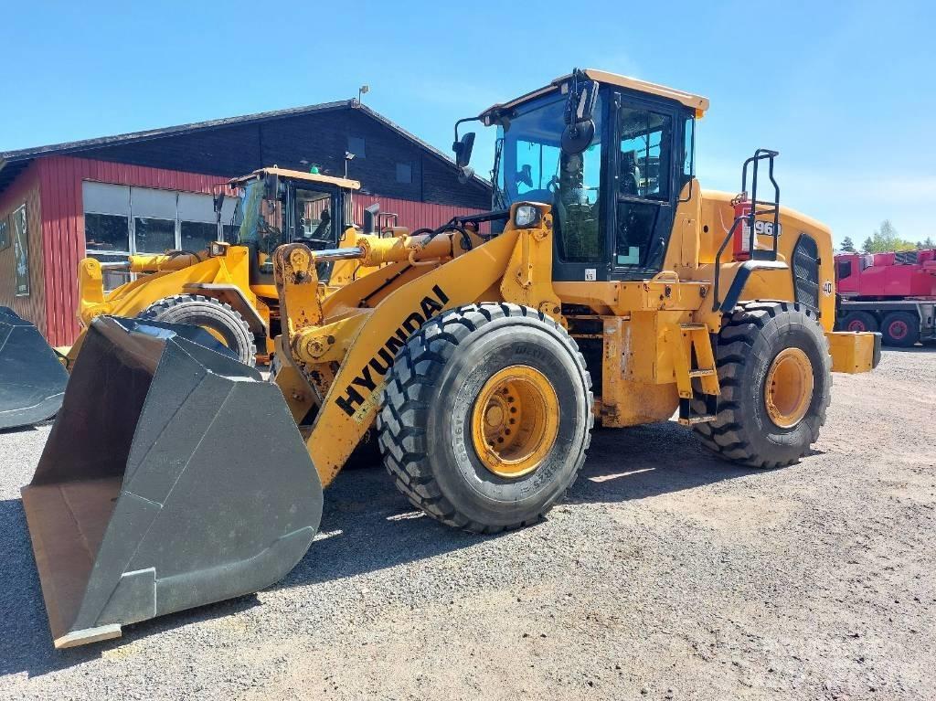 Hyundai HL 960 Kolesové nakladače