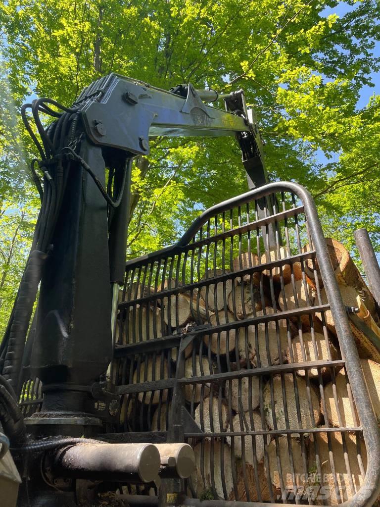 Rottne F10B Lesné traktory