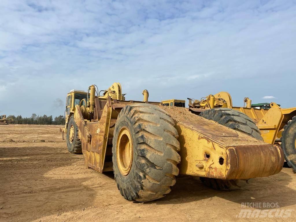CAT 631 D Skrejpre