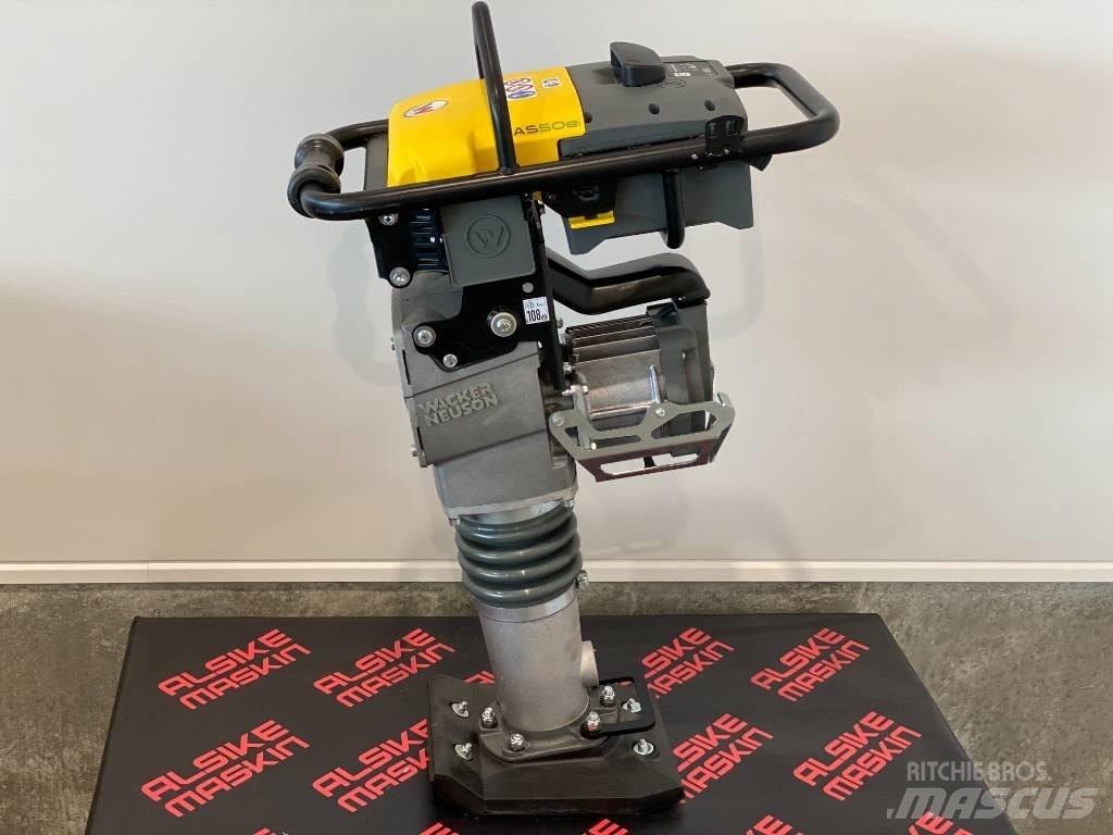 Wacker Neuson AS50e Vibračné zhutňovače