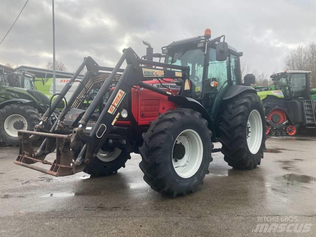 Massey Ferguson 4455 Traktory