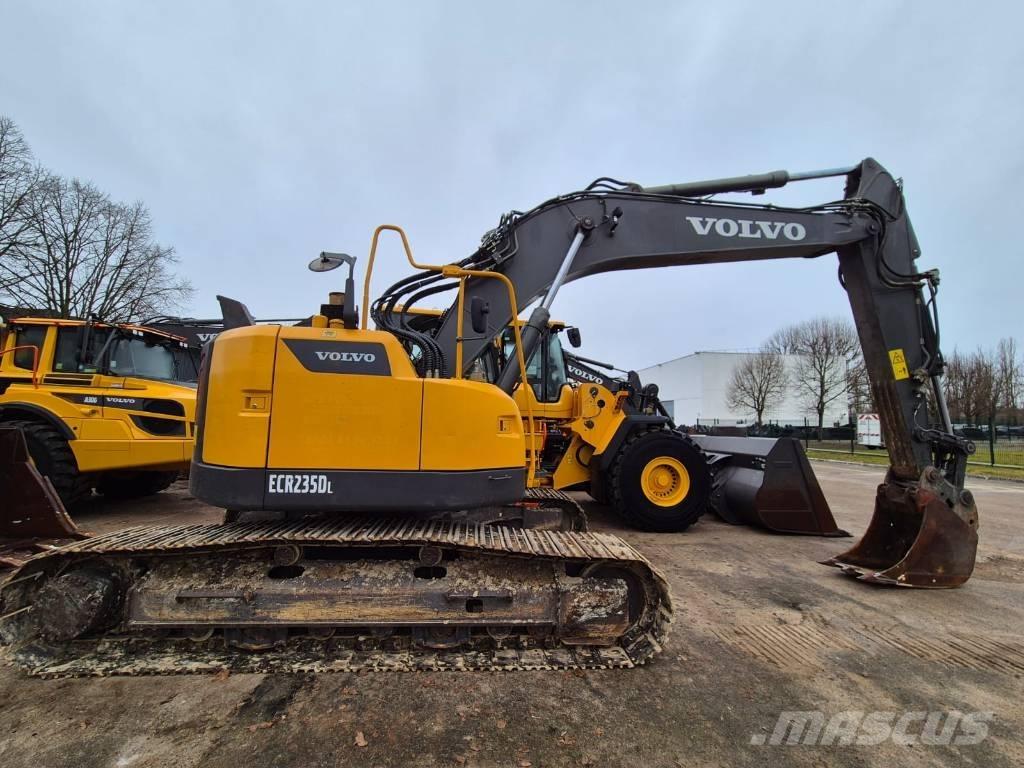 Volvo ECR 235 D Pásové rýpadlá