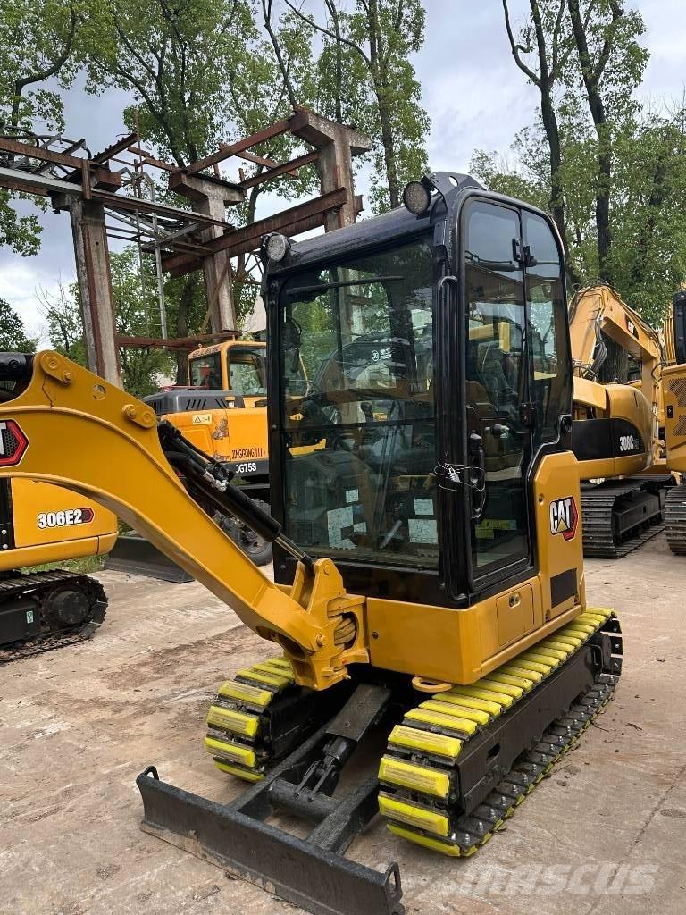 CAT CAT302 Mini rýpadlá < 7t