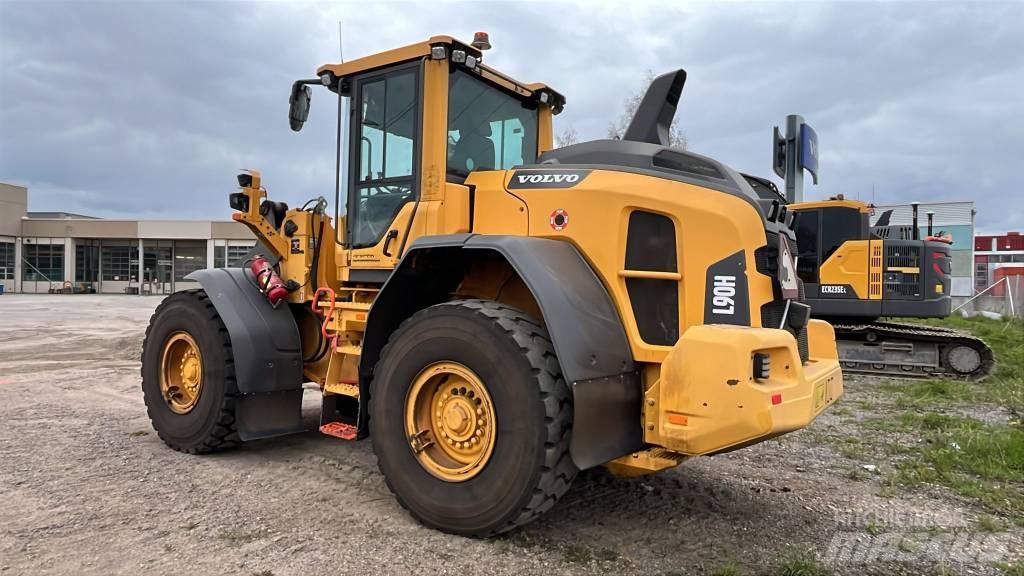 Volvo L 90 H Kolesové nakladače