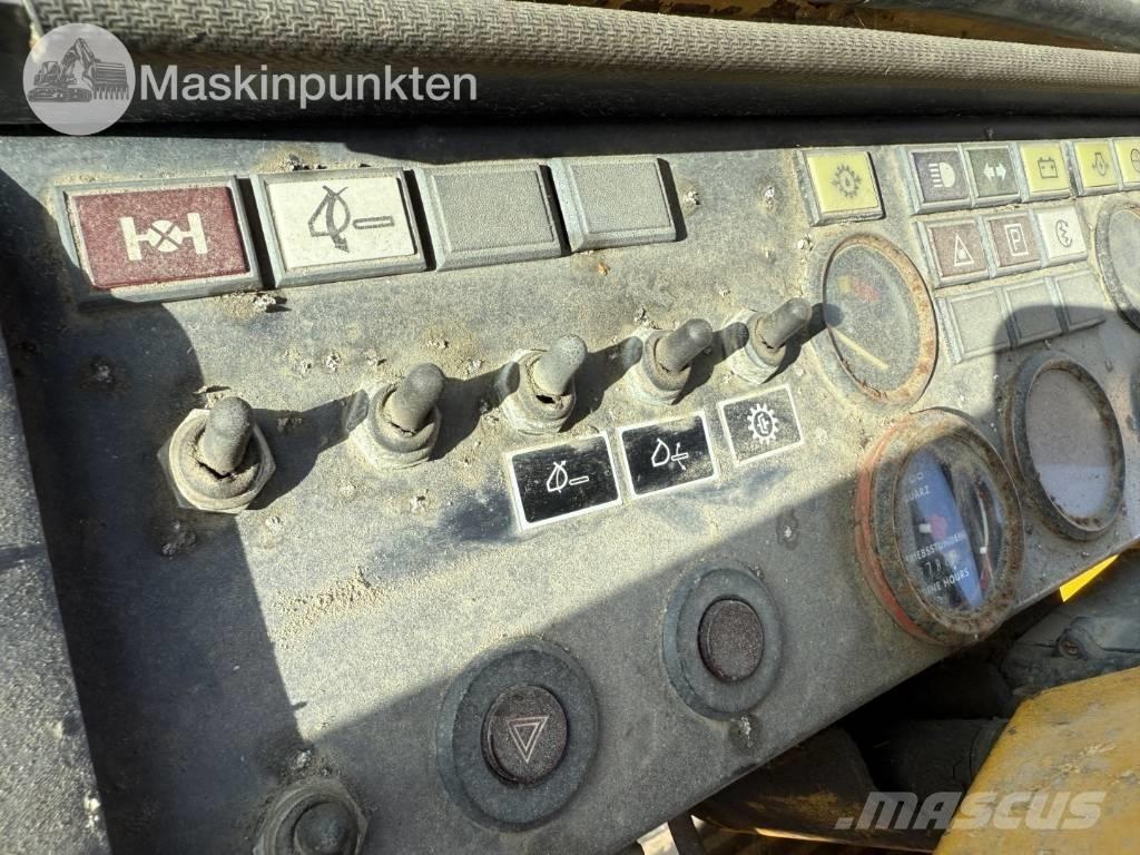Volvo BM 4300 Kolesové nakladače