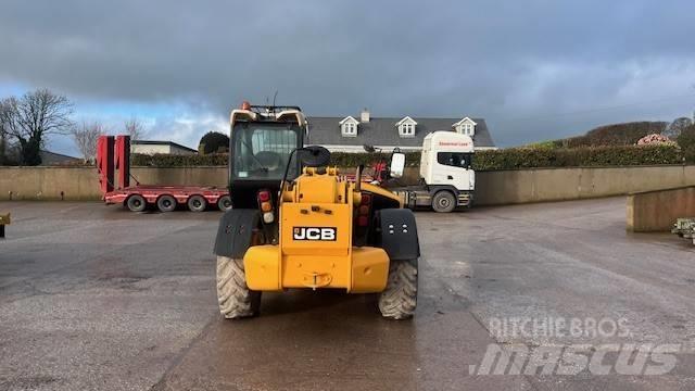 JCB 535-140 Teleskopické nakladače pre poľnohospodárstvo