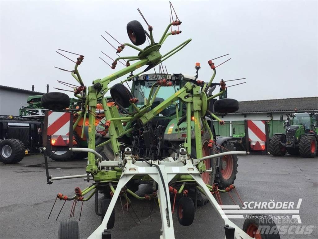 CLAAS VOLTO 800 T Obracače a zhrabovače sena