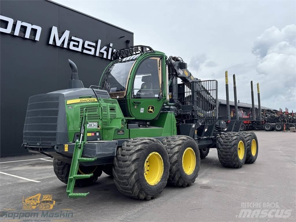 John Deere 1110G Lesné traktory