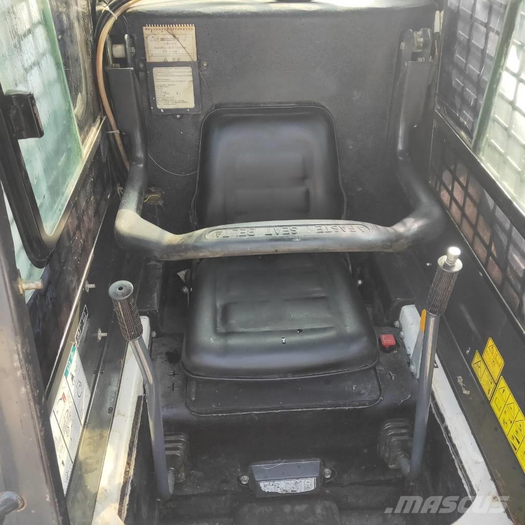 Bobcat S16 Šmykom riadené nakladače