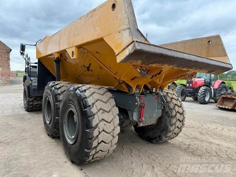 Liebherr TA 230 Kĺbové nákladné autá