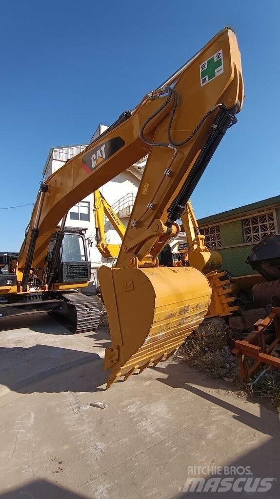 CAT 330 D2 Pásové rýpadlá