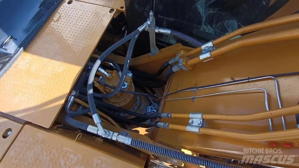 CAT 330 D2 Pásové rýpadlá