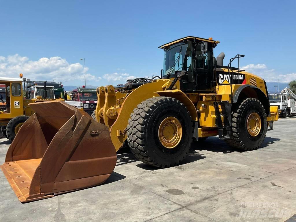 CAT 980M Kolesové nakladače