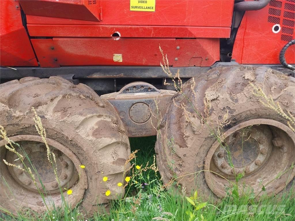Komatsu 860.4 Lesné traktory