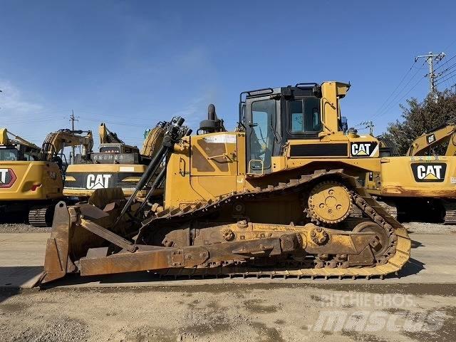 CAT D 6 T LGP Pásové dozéry