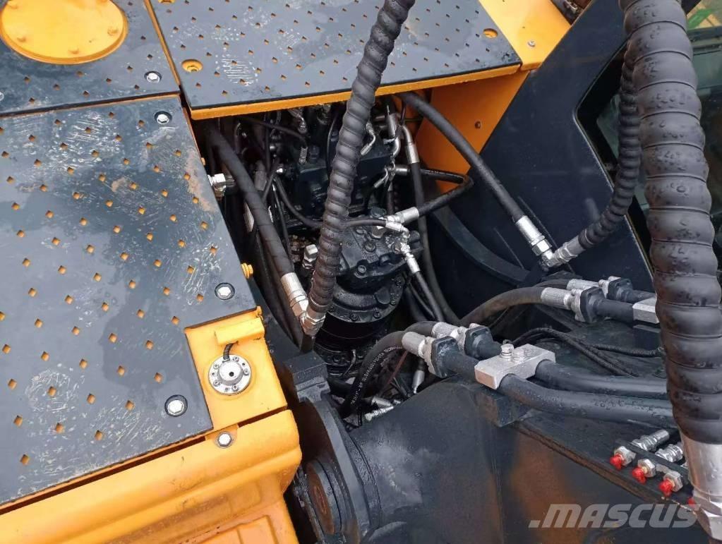 Hyundai 220LC-9S Pásové rýpadlá