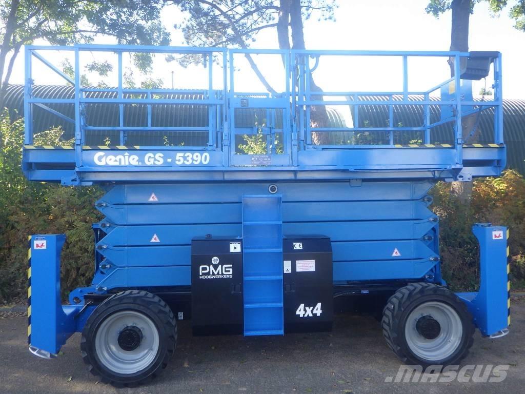 Genie GS5390RT Nožnicové zdvíhacie plošiny