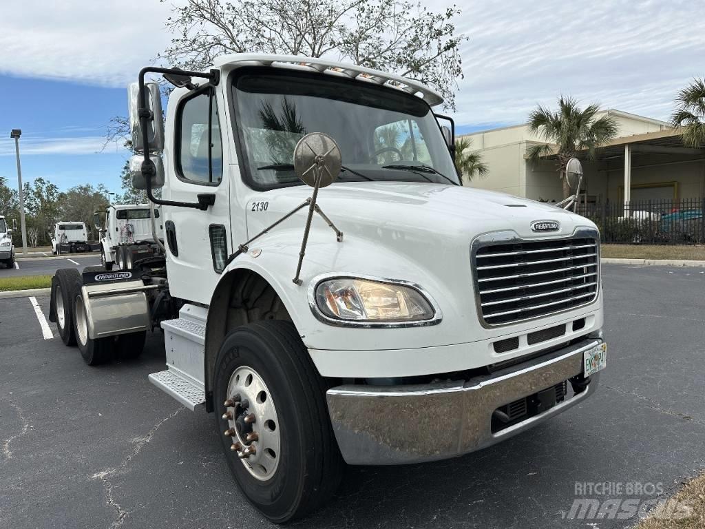 Freightliner M2 Ťahače