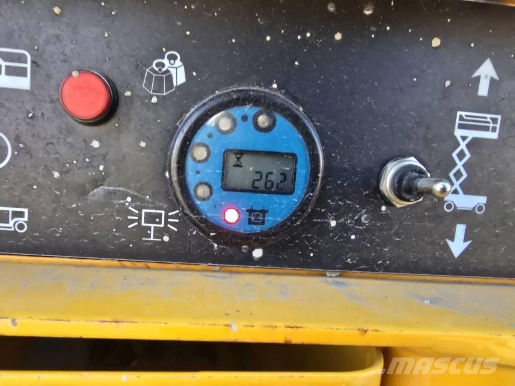 Haulotte Compact 14 Nožnicové zdvíhacie plošiny