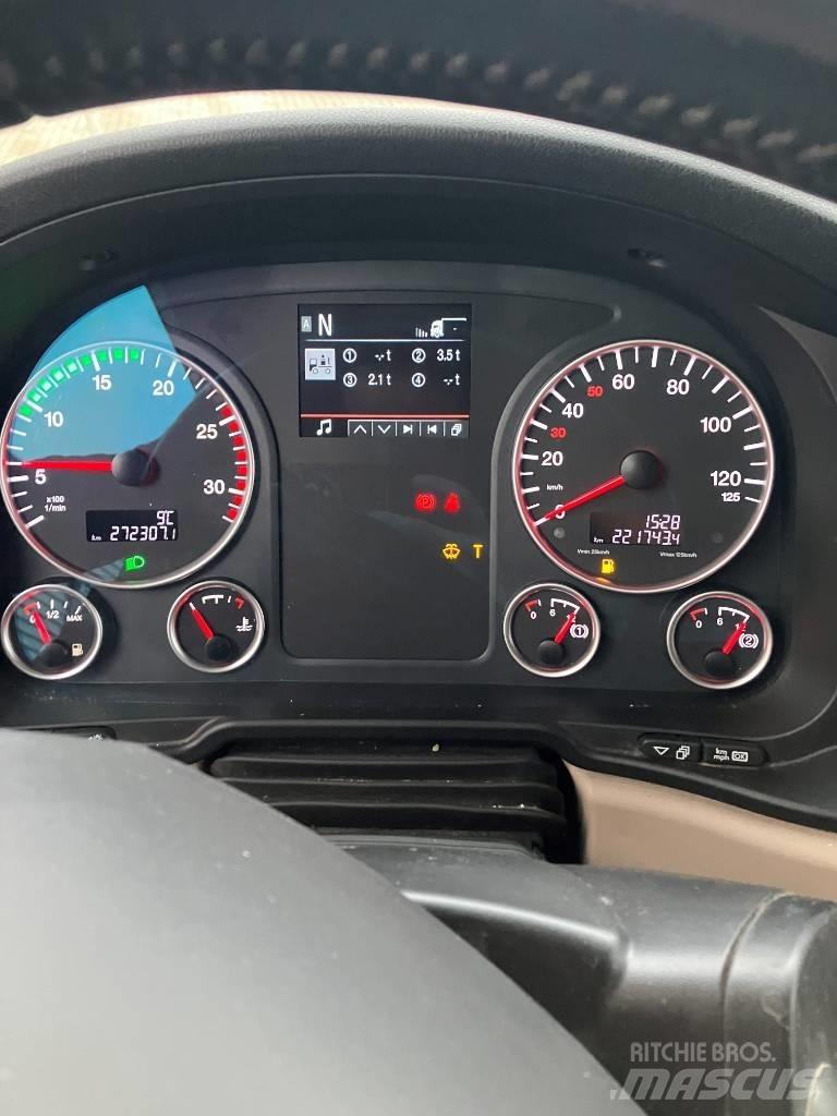 MAN TGX 26.500 6X2 Hákový nosič kontajnerov