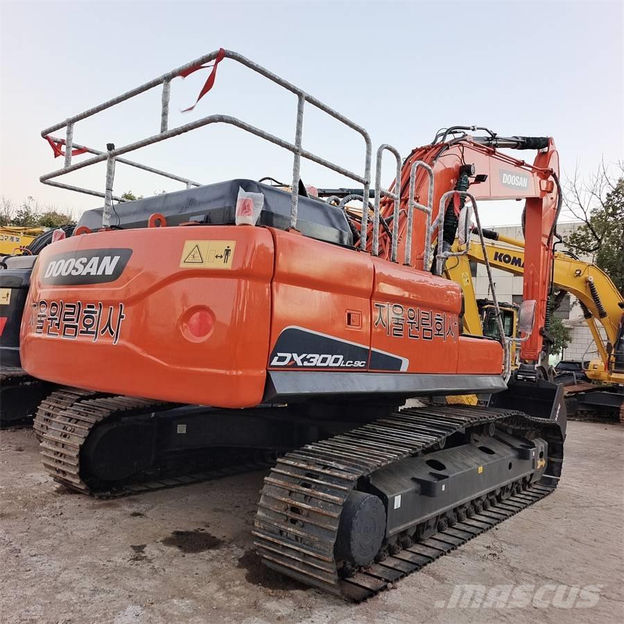 Doosan DX 300 LC Rýpadlá s dlhým dosahom