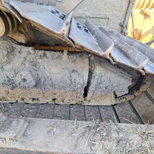 CAT D 6 T LGP Pásové dozéry