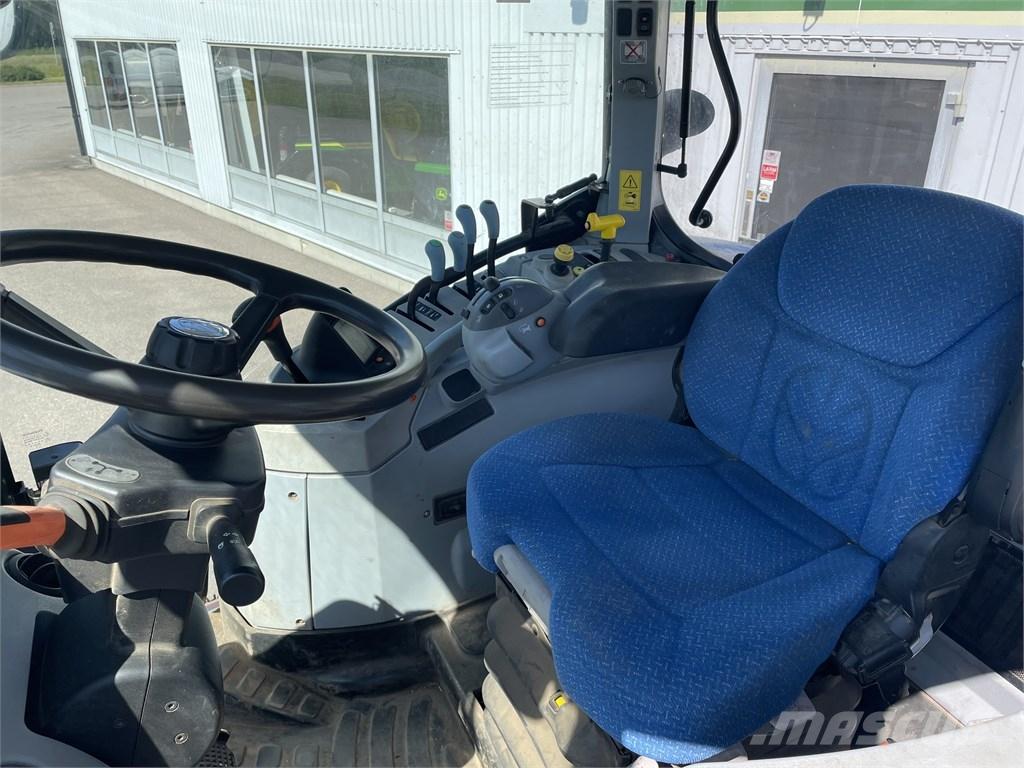 New Holland 6,175 Traktory