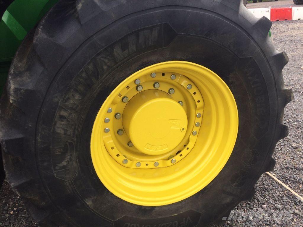 John Deere 7R310 Traktory