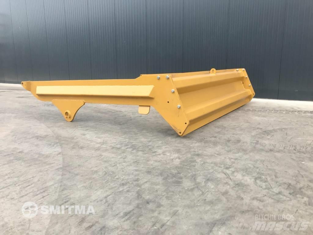 Volvo A30D Zadné dvere