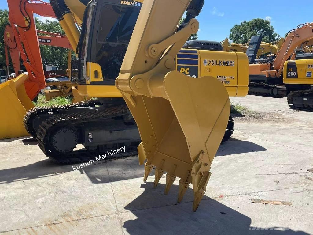 CAT 320D2 Pásové rýpadlá