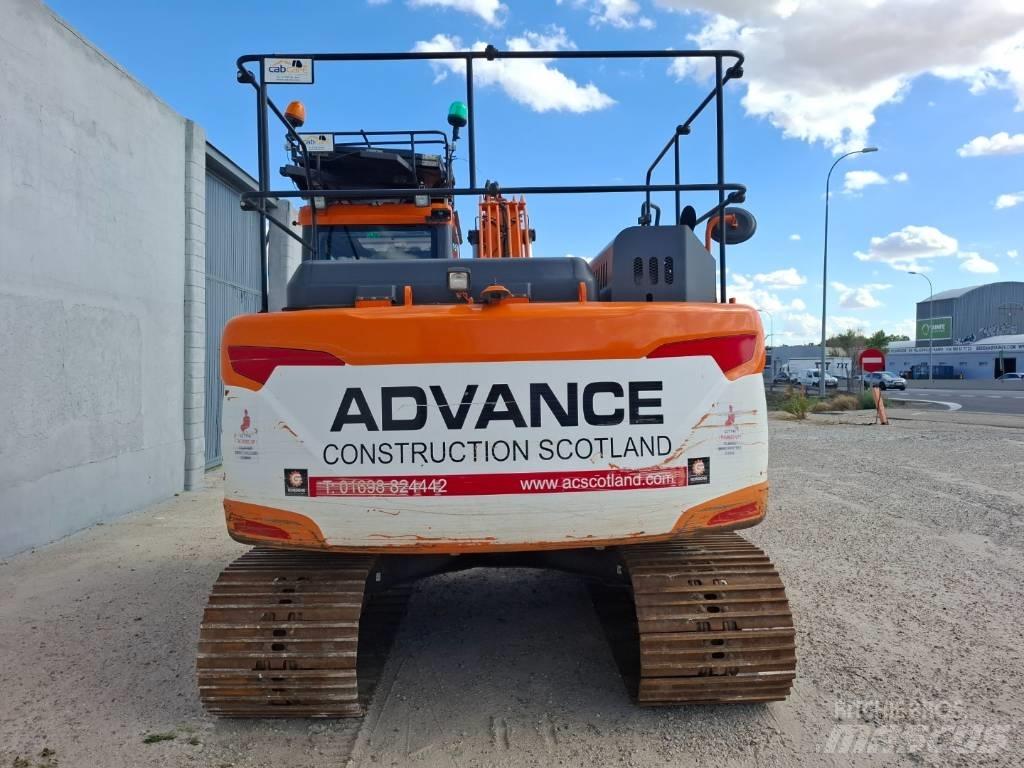 Doosan DX 140LC-5 Pásové rýpadlá