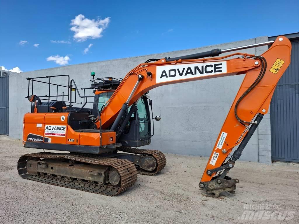Doosan DX 140LC-5 Pásové rýpadlá
