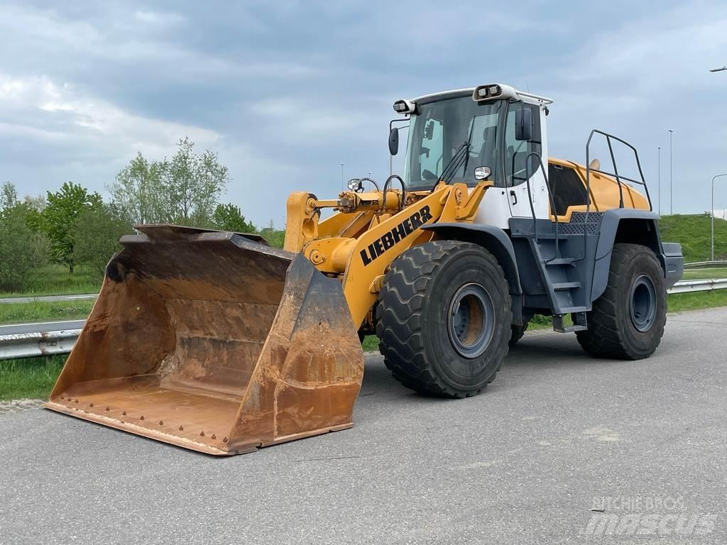 Liebherr L580 Kolesové nakladače