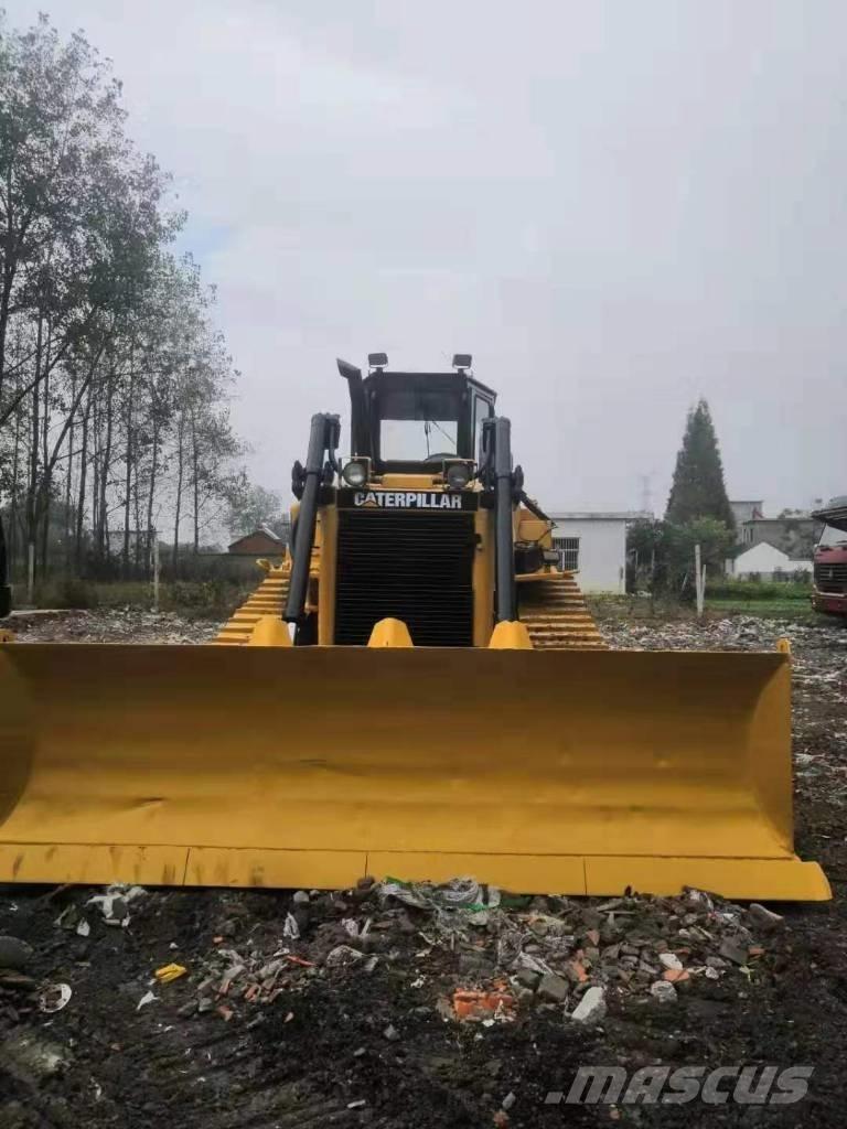 CAT D 6 H Pásové dozéry