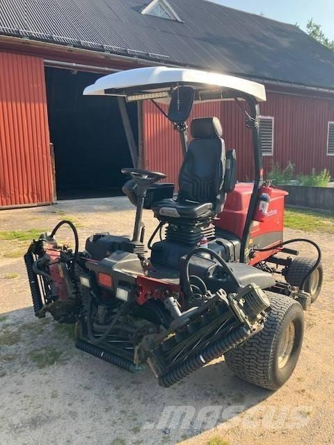 Toro 5010H Kosačky fervejí