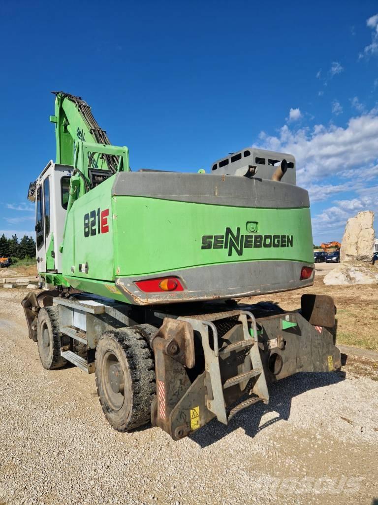 Sennebogen 821 E Kolesové rýpadlá