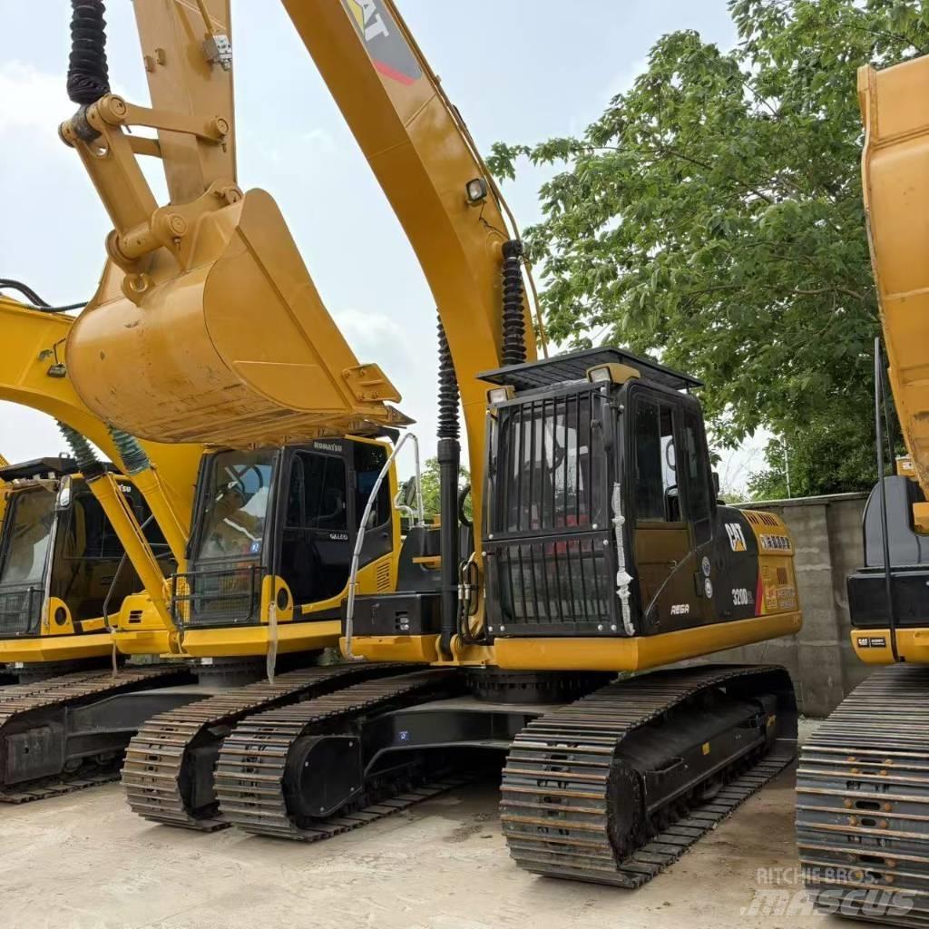 CAT 320 D Pásové rýpadlá