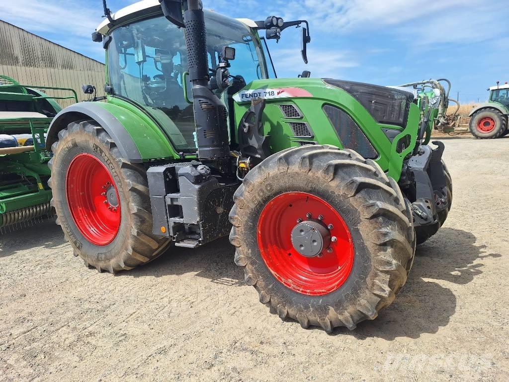 Fendt 718 Traktory