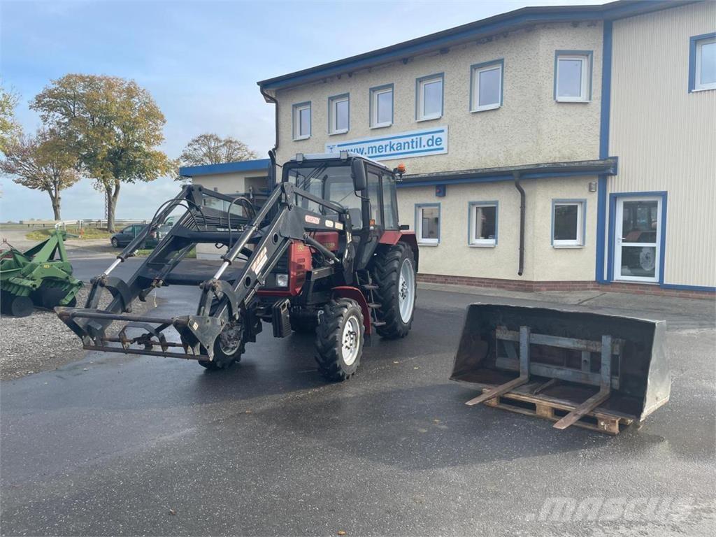 Belarus MTS 820 + FL Traktory