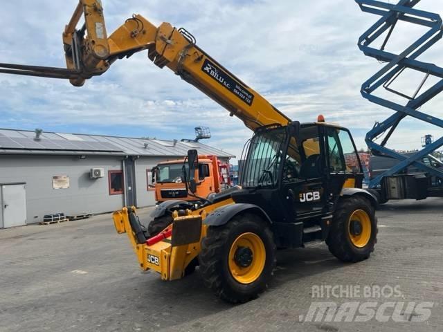 JCB 540-140 Teleskopické manipulátory