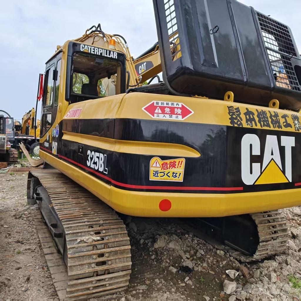 CAT 325 B L Pásové rýpadlá